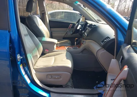 2009 Toyota Highlander Limited z USA, uszkodzony, nr VIN JTEES42A792138533